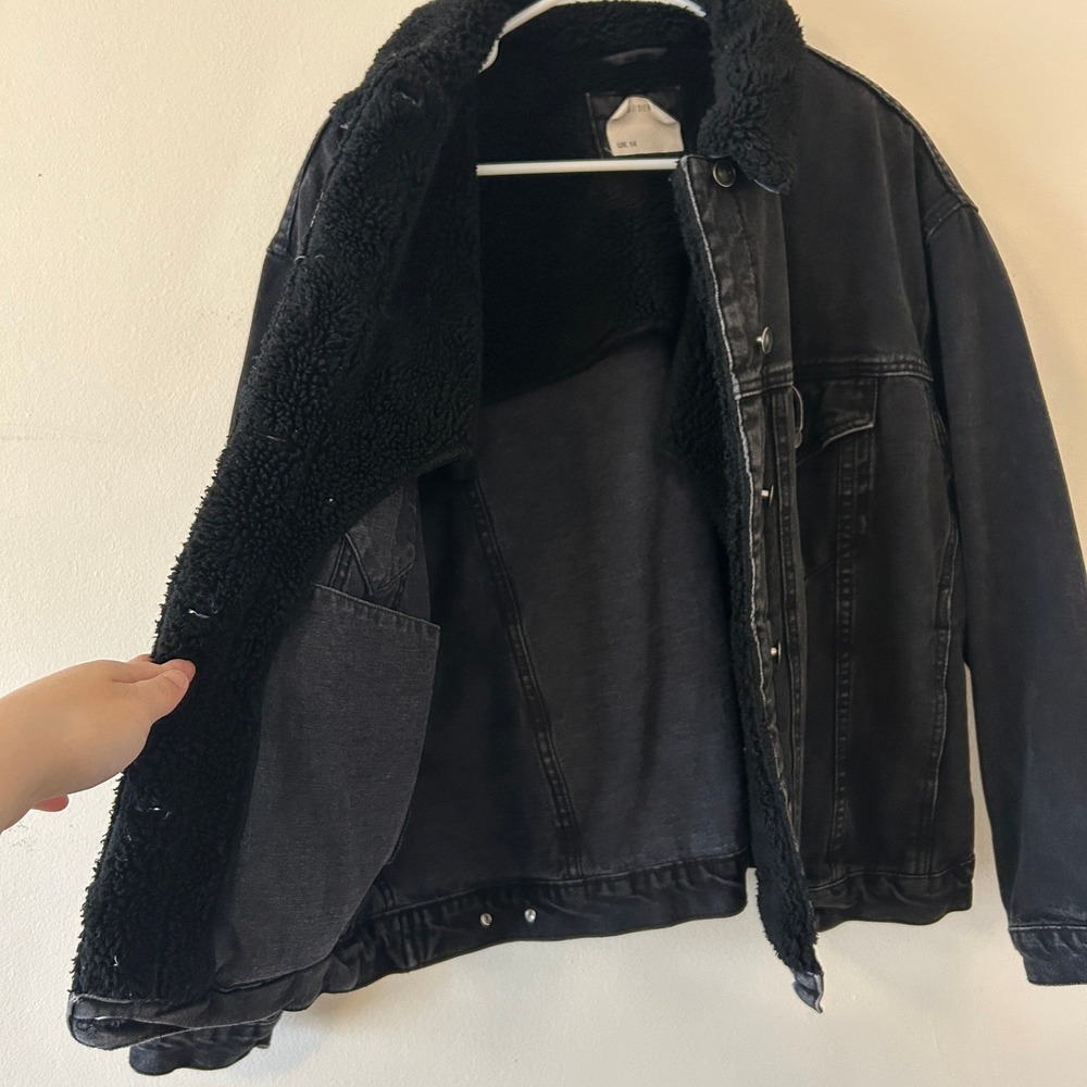 ASOS DENIM Black Washed Sherpa Lined Trucker Jacket‎ US 10 - Picture 13 of 14
